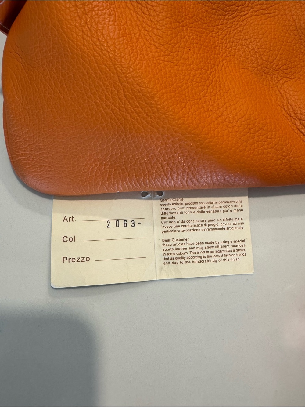 Vera Pelle Orange Leather Shoulder Bag - Picture 11 of 11